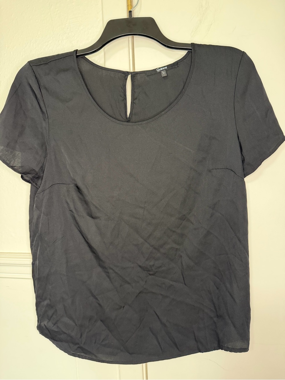 Quince Black Short Sleeve Scoop Neck Blouse silk L